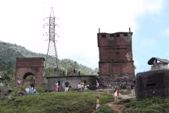 Two localities join hands to preserve Hai Van Gate national relic site