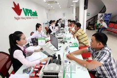 Cash habit, poor infrastructure prevent to non-cash economy