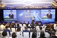 Cashless payments help boost internet economy: Deputy PM