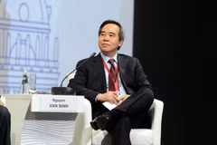 Party official delivers speech at Russia’s Int’l Economic Forum