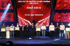 Winners of press awards on natural resources, environment announced