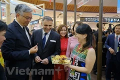 Embassies enhance Vietnam’s economic links with other nations