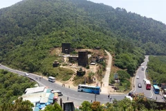 Vestiges unearthed at Hai Van Gate