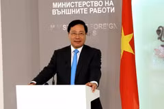 Deputy PM lauds Vietnamese expats’ contributions to homeland