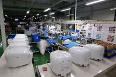 Vietnam attracts 8.06 billion USD in FDI in Jan-Apr