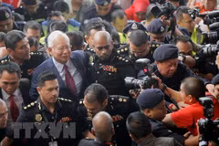 Former Malaysian PM questioned again over 1MDB fund