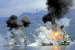Indonesian officials call for end to sinking foreign fishing boats