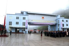 Vietnam, China open new border gate pair