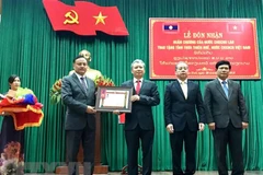 Thua Thien-Hue receives Laos’ Labour Order