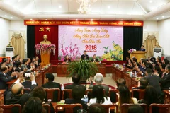 Overseas Vietnamese honoured for contributions to homeland 