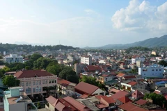 Meeting to promote Cao Bang as ideal for investment, trade, tourism