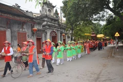 Pho Hien folk cultural festival kicks off in Hung Yen