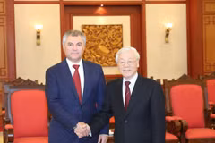 Vietnam treasures partnership with Russia: top leader 