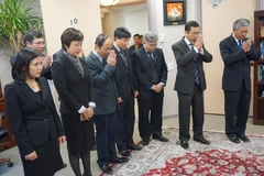 Memorial services hosted for former PM overseas