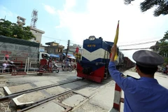 Cameras to be installed at level crossings