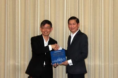 HCM City, Singapore to bolster ties in smart city building