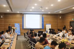 Security prerequisite for e-signatures on mobile devices: workshop