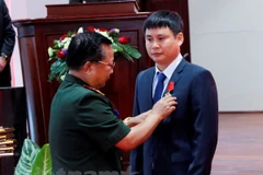 Laos presents Labour Order to Viettel joint venture