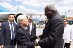 Party chief begins State visit to Cuba