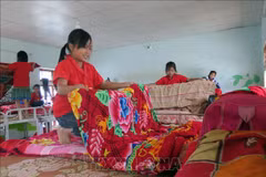Day boarding keeps ethnic minority students in class