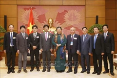 NA Vice Chairwoman receives Japanese health experts