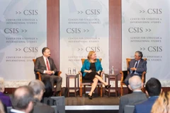 Vietnamese, US ambassadors talk bilateral ties 