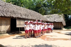 Over 38,600 visit Kim Lien relic site in Nghe An 