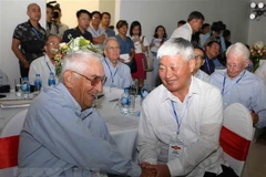 Vietnamese, US veteran pilots gather in Hanoi