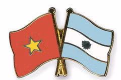 VUFO leader receives Argentine cultural official 