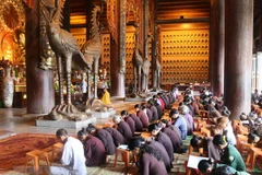 Law on Belief and Religion introduced to foreign diplomats