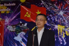 Vietnamese students in Cambodia celebrate traditional New Year