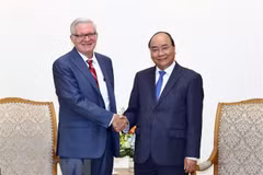PM Nguyen Xuan Phuc receives US Under Secretary of Commerce