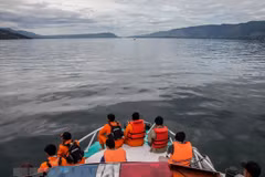 Indonesia: number of missing victims in ferry sinking climbs to 180