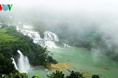 Cao Bang kicks off Ban Gioc waterfall tourism festival