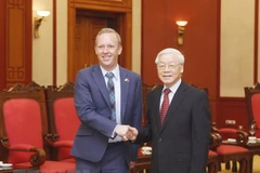 Vietnam wants to step up cooperative ties with UK: Party chief