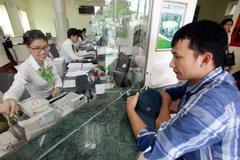 Banks aim to up capital ahead of new standards