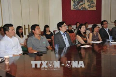 OV intellectuals in France, Belgium meet for national building
