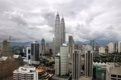Standard Chartered lowers growth forecast for Malaysia