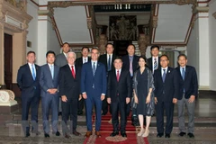 HCM City, Los Angeles establish sustainable economic alliance