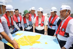 Mekong Delta asked to improve waterway connectivity 