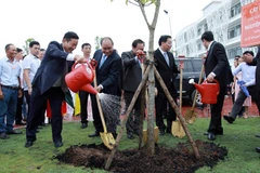PM attends inauguration of FPT University-Software Park in Can Tho