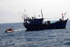 Ca Mau tightens control of fishing fleet