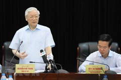 Party leader lauds information-education sector 