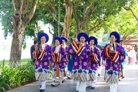 Ancient capital Hue dazzles with colourful traditional Vietnamese attire