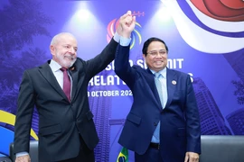 PM meets with Cambodian, Canadian, Brazilian leaders on sidelines of ASEAN Summit