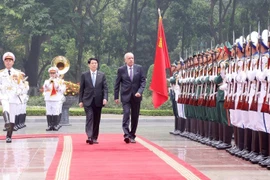 State President Luong Cuong hosts welcome ceremony for Hungarian President Sulyok Tamas