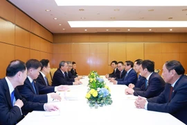 Government leaders of Vietnam, China hold talks in Malaysia