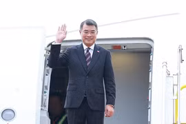PM Le Minh Hung departs for ASEAN-Russia Commemorative Summit in Kazan