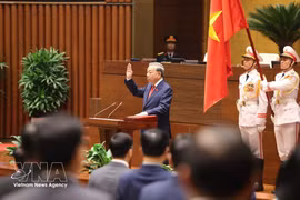 Weekly highlights: First session of 16th National Assembly: Key leadership positions consolidated, ushering in new development phase