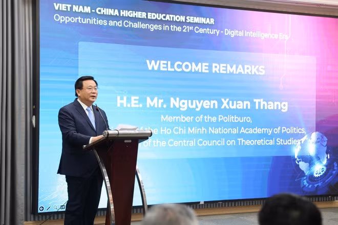 Gallery - VNU-Hanoi, Tsinghua University unite for educational excellence - image 4